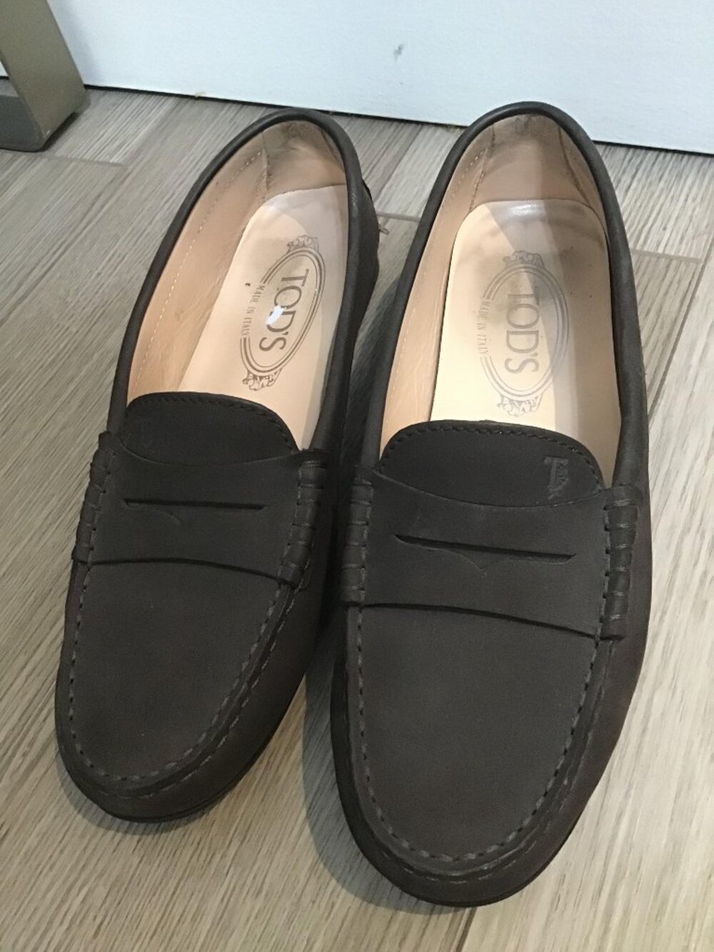 TOD’S Brown Leather Penny Loafers Driving Moc Flats Women’s Size 36